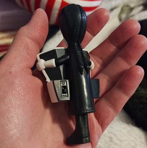 2024 Burger King The Addams Family Wednesday Toy - Picture 2 of 2